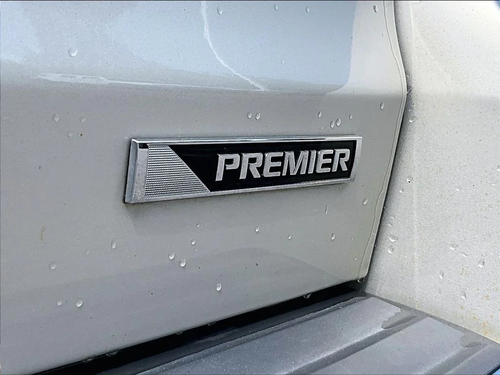 Used 2017 Gold Chevrolet Premier image 9