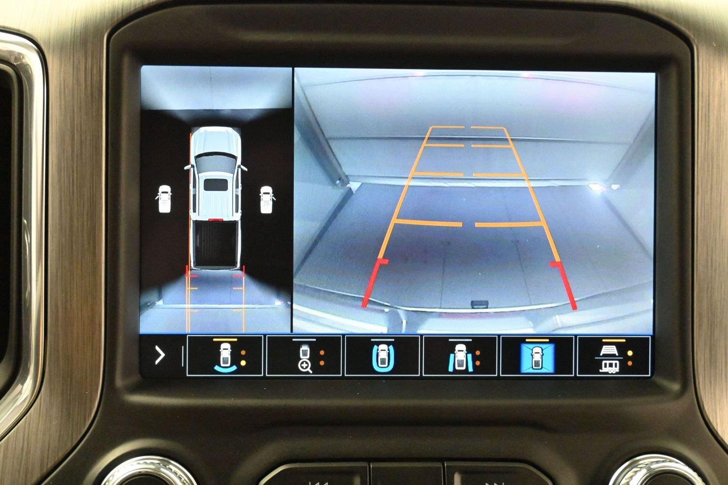 Used 2020 White Frost Tricoat GMC Denali image 23
