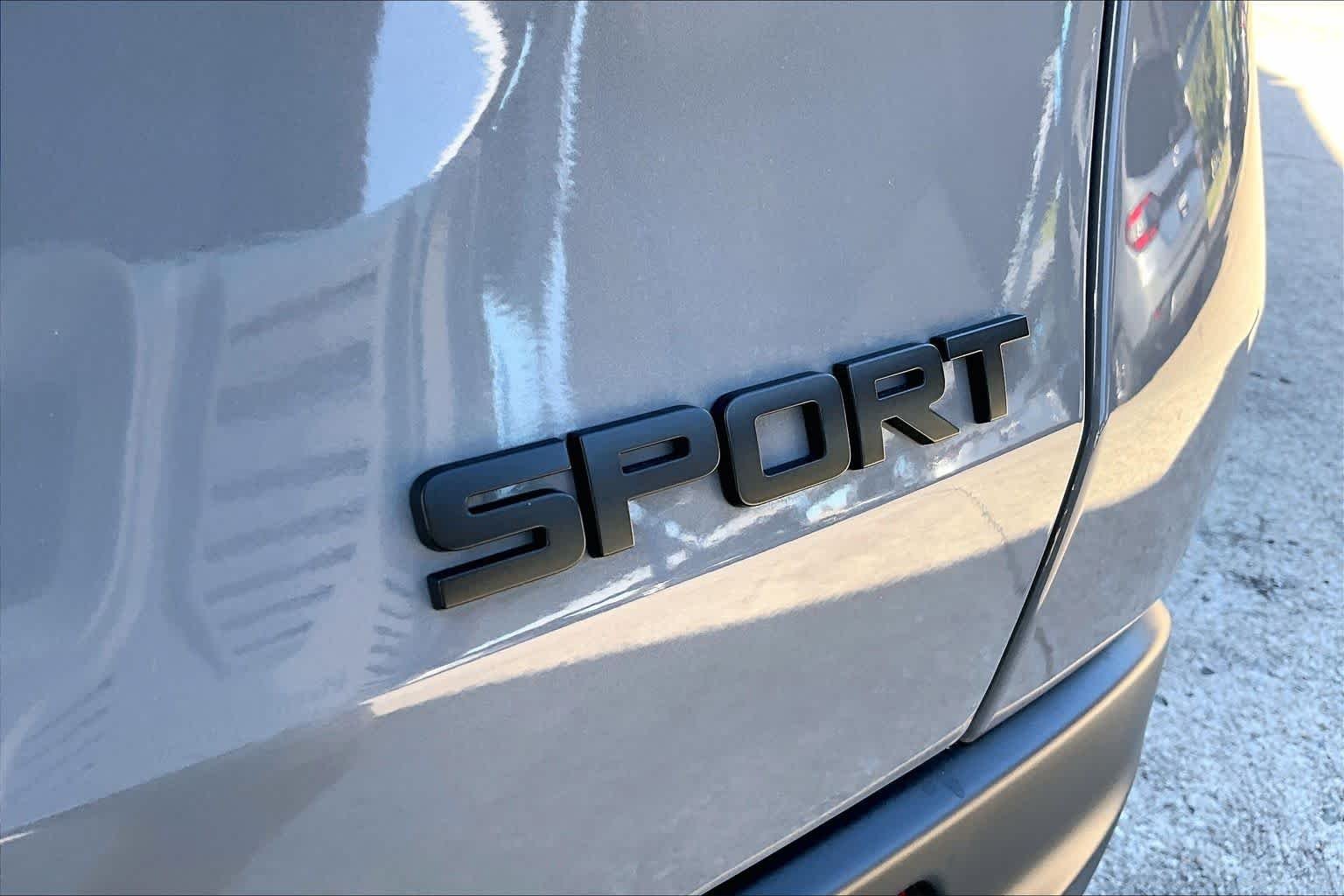 Used 2025 Urban Gray Pearl Honda Sport image 10