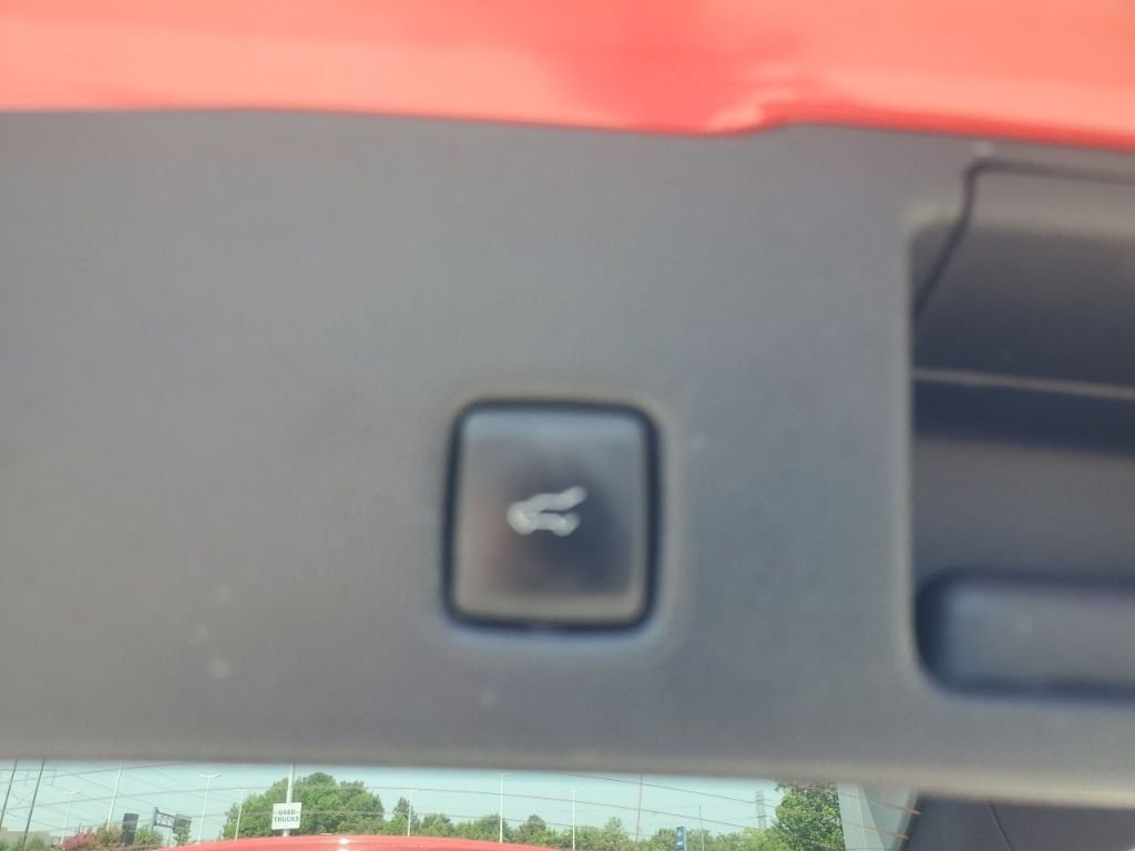 Used 2024 Red Ford Active image 16