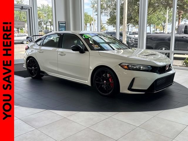 Used 2024  Honda  image 1