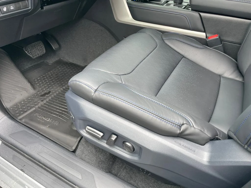 New 2026 Celestial Silver Metallic Toyota  Platinum image 21
