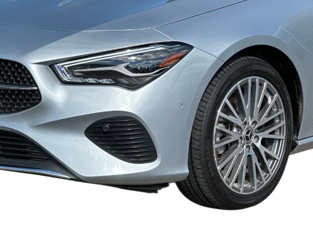 Used 2025 Gray Mercedes-Benz CLA 250 image 9