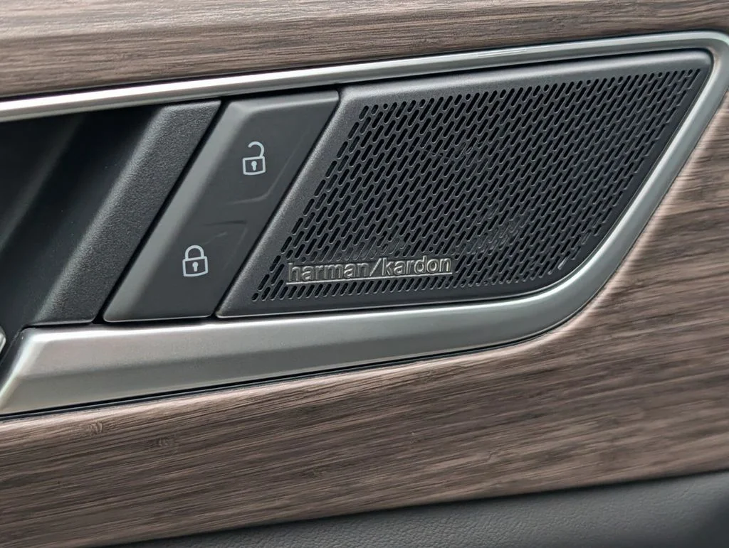 2026 Volkswagen Atlas SEL Premium R-Line - Photo 19