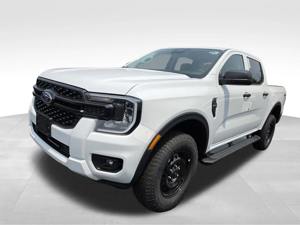 New 2026 Oxford White Ford XL image 2