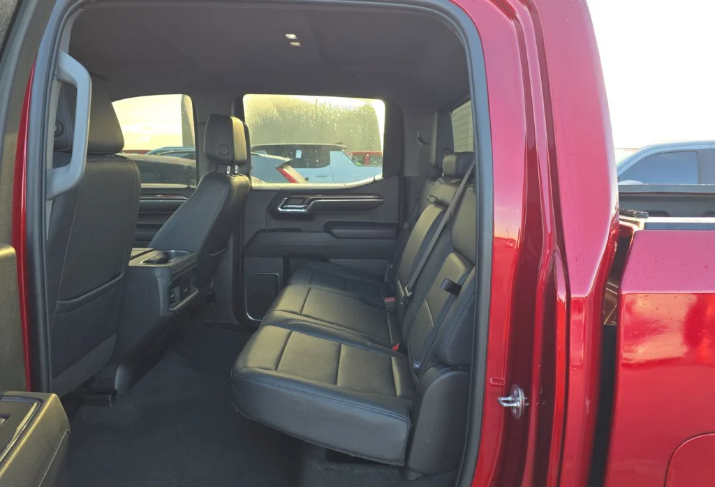 Used 2023 Red Chevrolet LT image 6