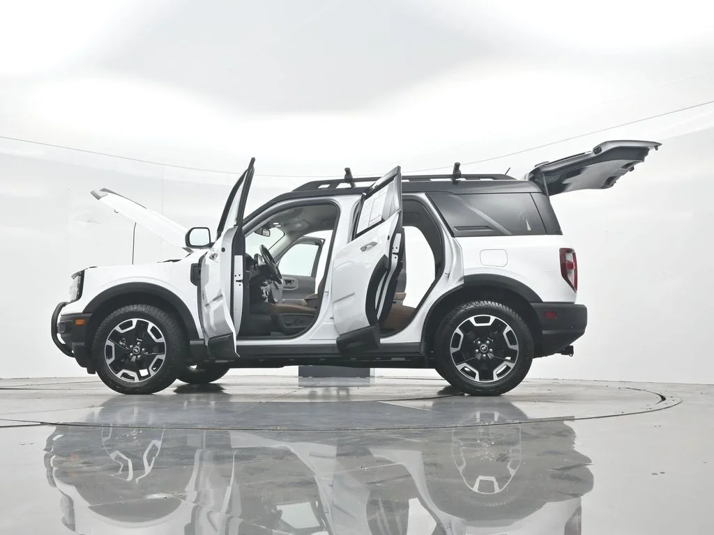 Used 2023 Oxford White Ford Outer Banks image 53