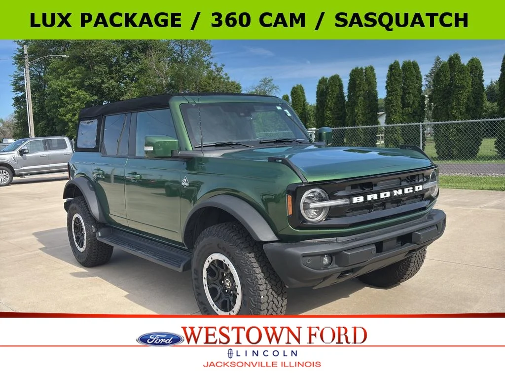 Used 2025 Eruption Green Metallic Ford Outer Banks image 1