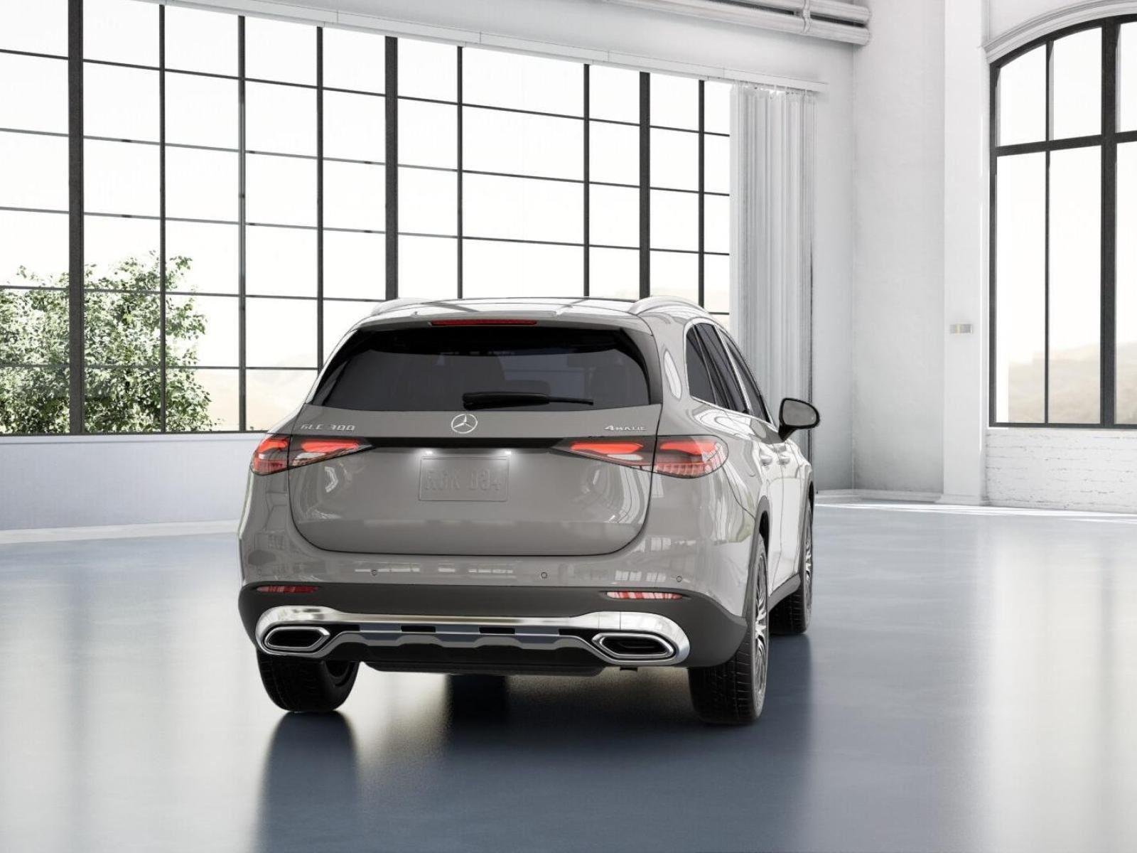 Used 2026 Gray Mercedes-Benz GLC 300 image 24