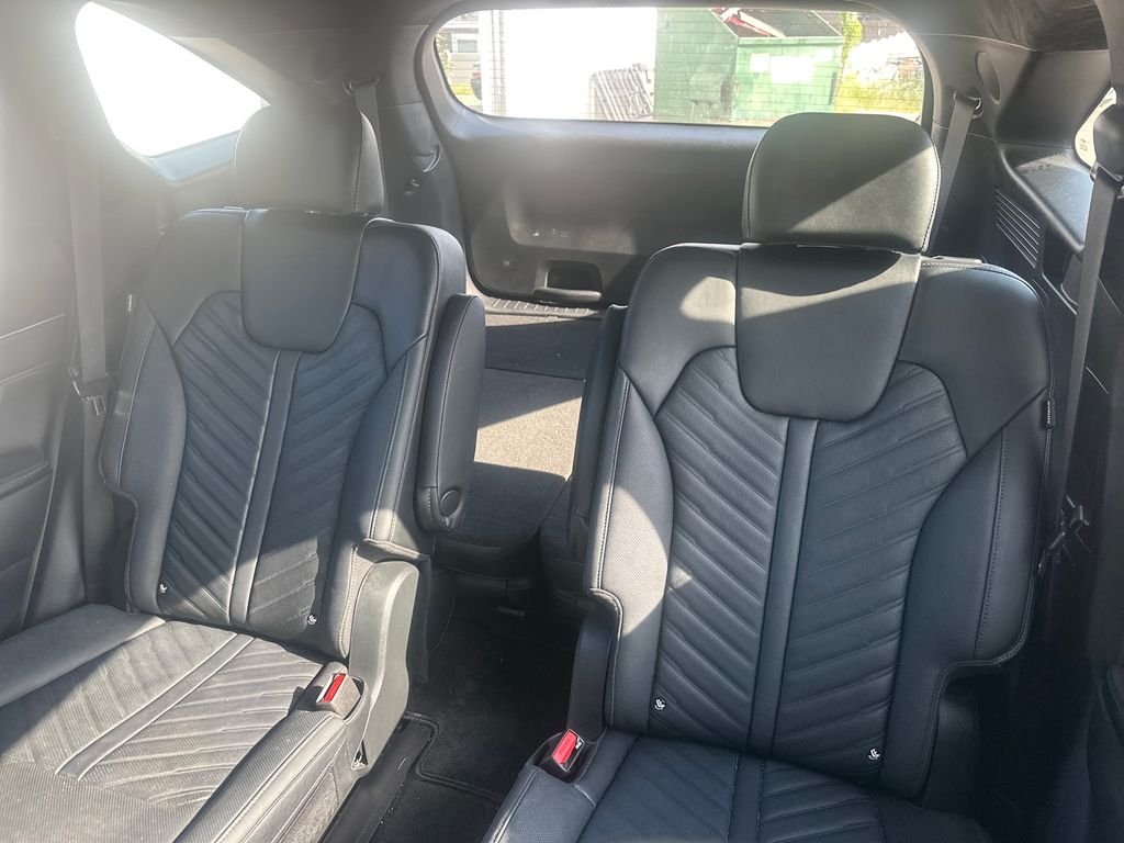 Used 2025 Gray Kia X-Line SX Prestige image 19