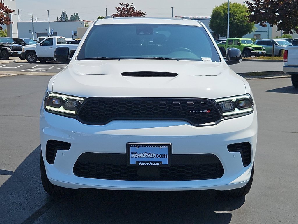 New 2026 White Knuckle Clear-Coat Exterior Paint Dodge GT Plus image 9