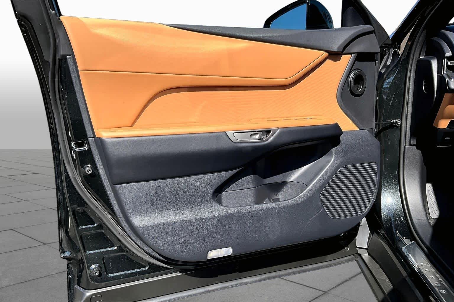 New 2026 Caviar Lexus PREMIUM image 16