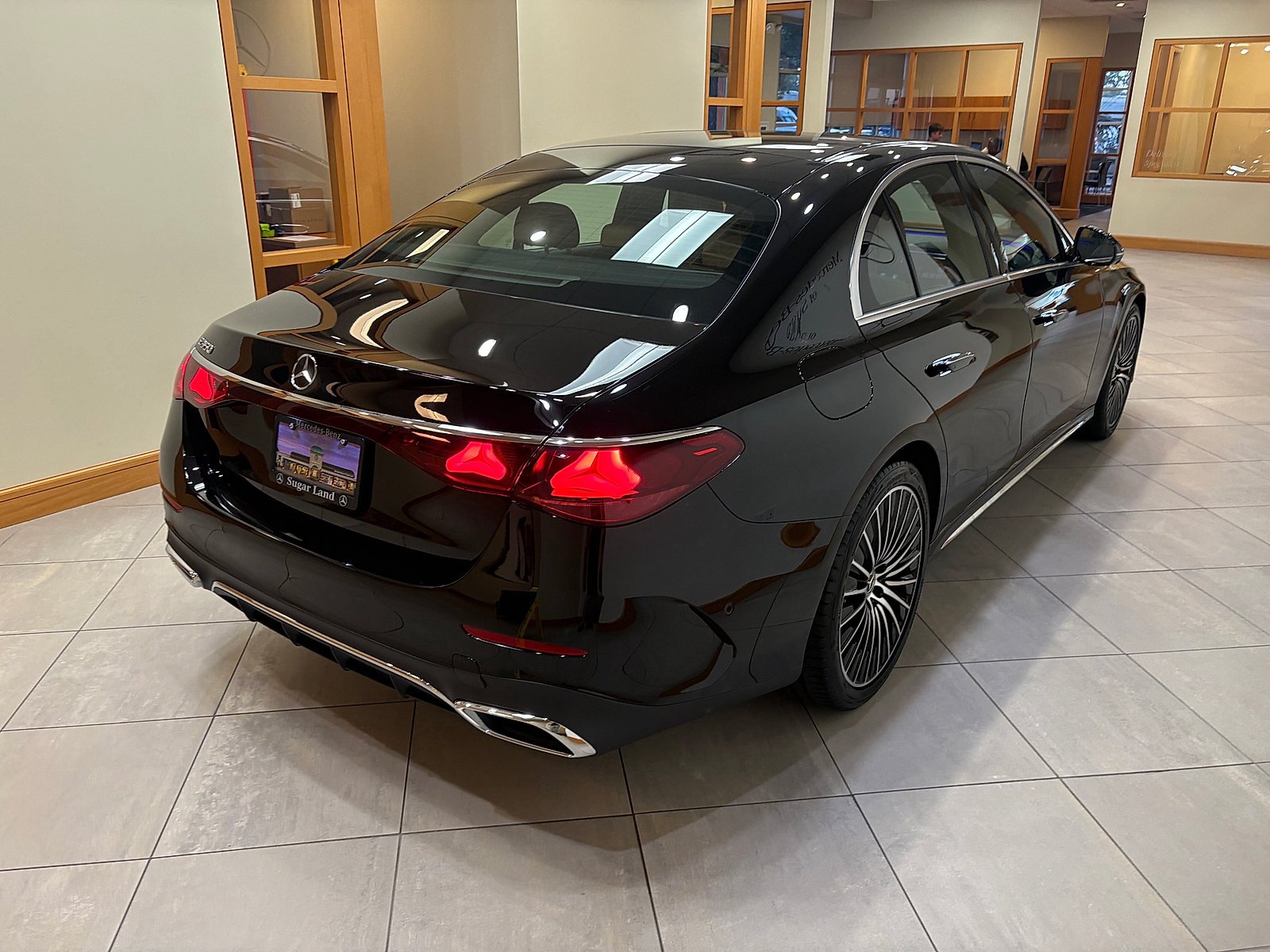 New 2027 Black Mercedes-Benz E 350 image 36