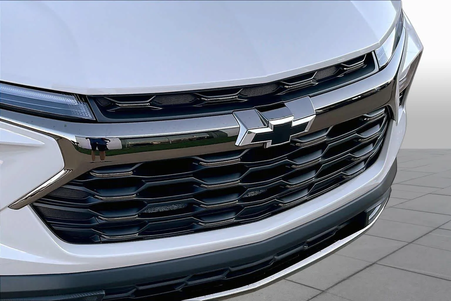 Used 2026 White Sands Chevrolet ACTIV image 26