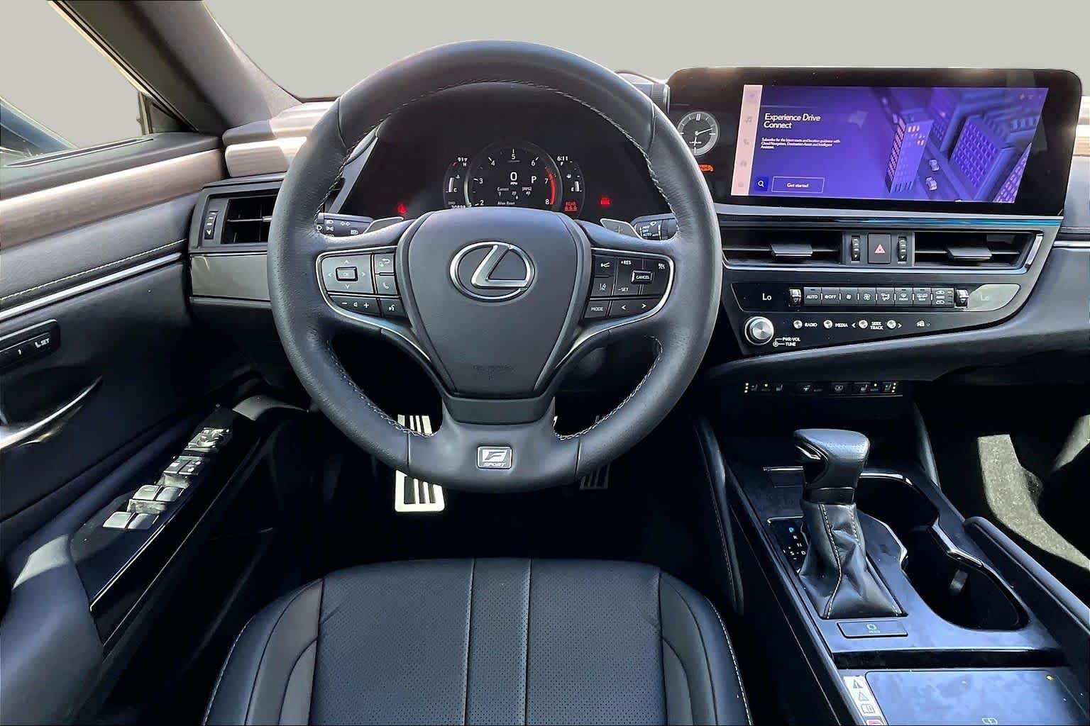 Used 2024 Ultra White Lexus F SPORT Handling image 6