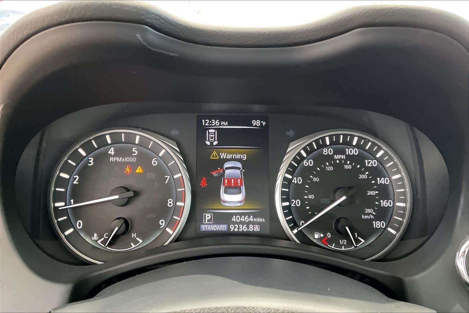 Used 2024 Grand Blue INFINITI LUXE image 26