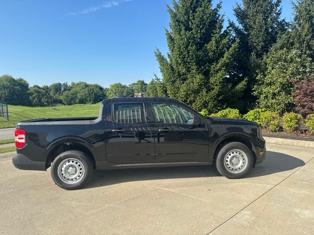 New 2026 Shadow Black Ford XL image 3