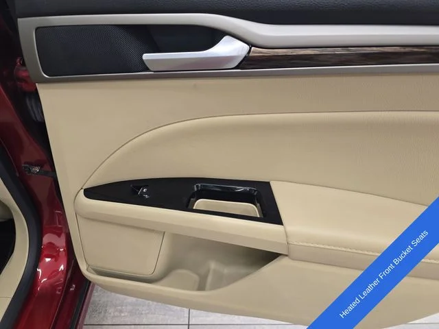 Used 2013 Ruby Red Metallic Ford SE image 15