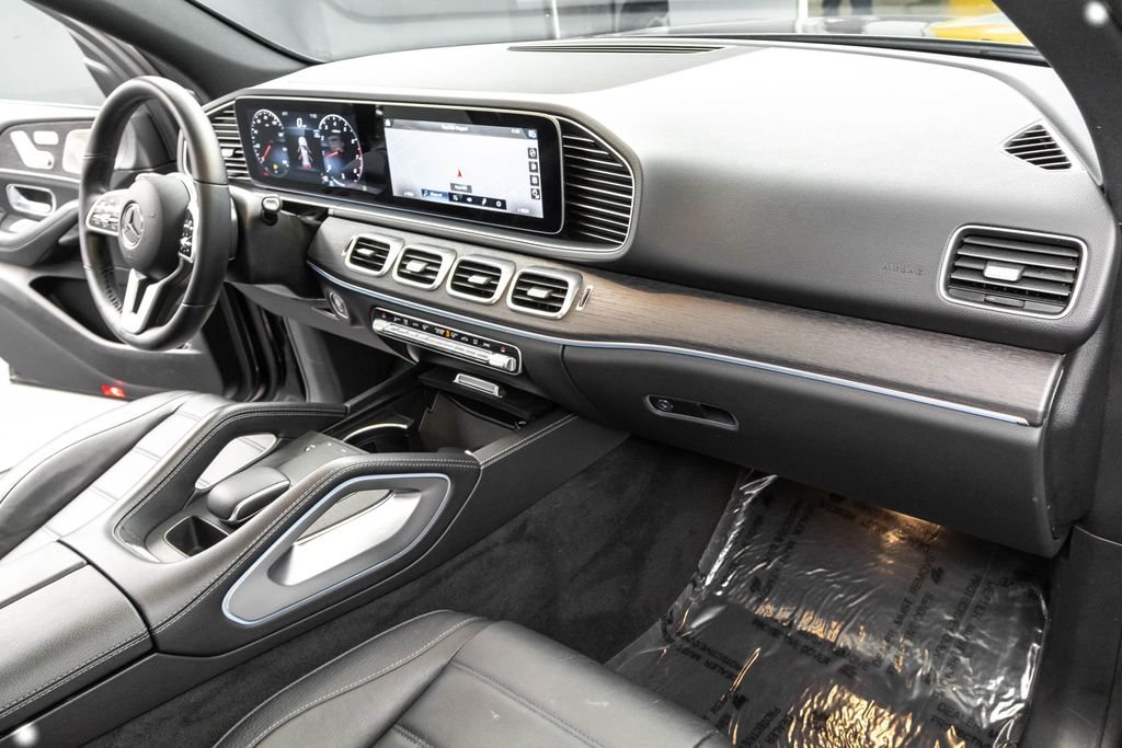 Used 2022 Black Mercedes-Benz GLE 350 image 32