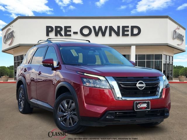 2022 Nissan Pathfinder SV 2WD's photo