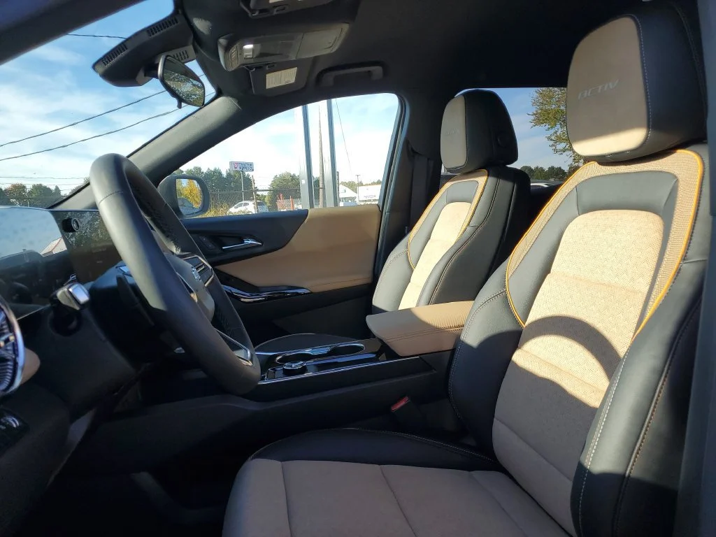 2027 Chevrolet Equinox ACTIV - Photo 5