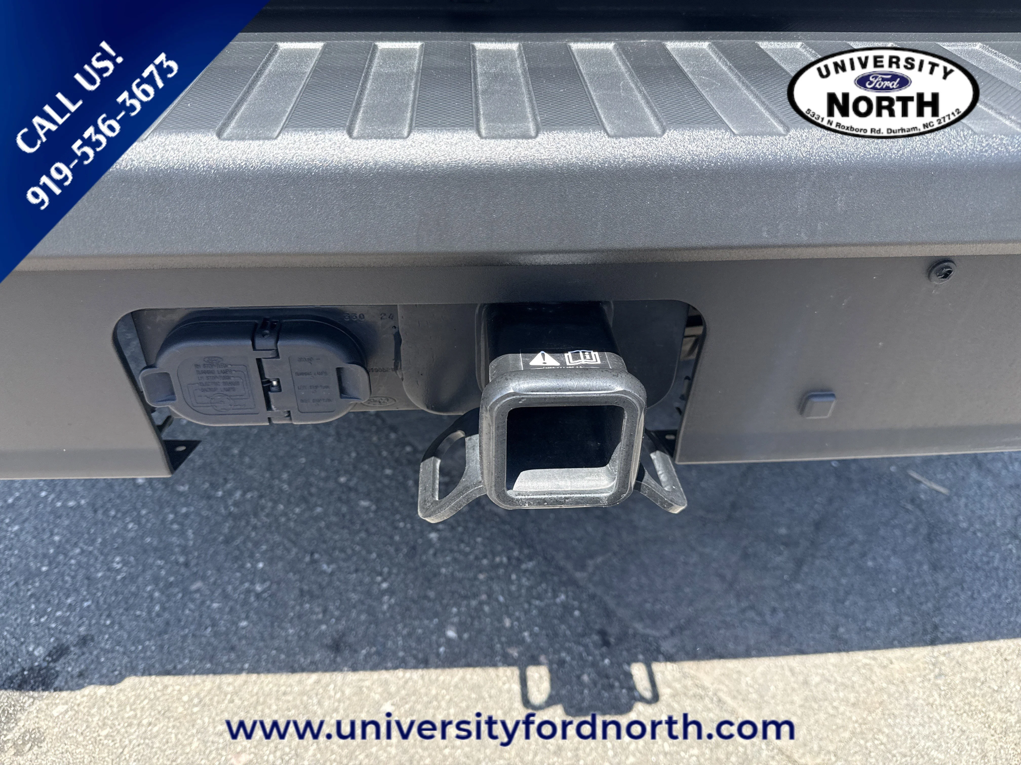 Used 2025 Oxford White Ford XLT image 11