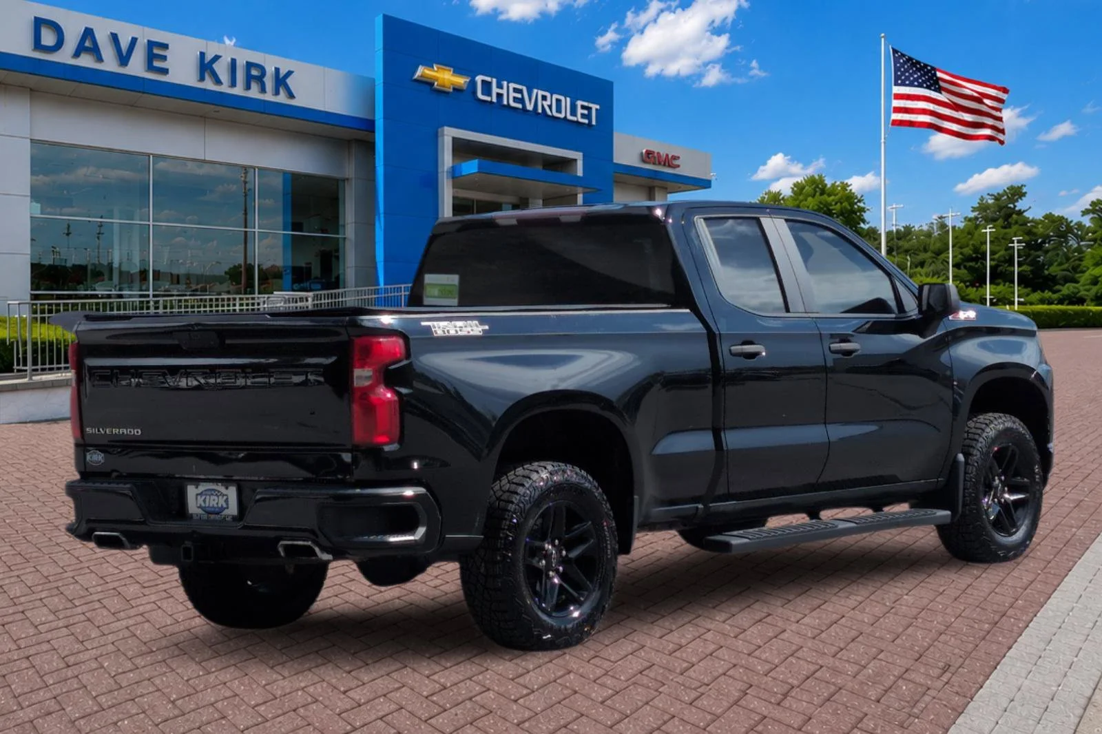 Used 2019 Black Chevrolet Custom Trail Boss image 3