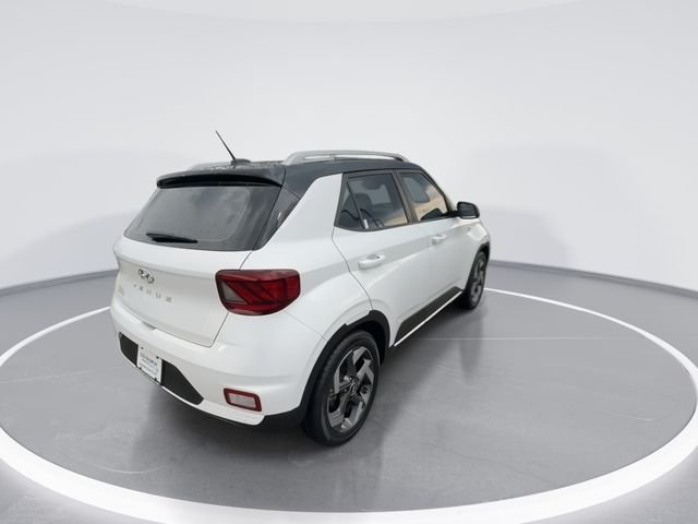 Used 2023 White Hyundai Limited image 8