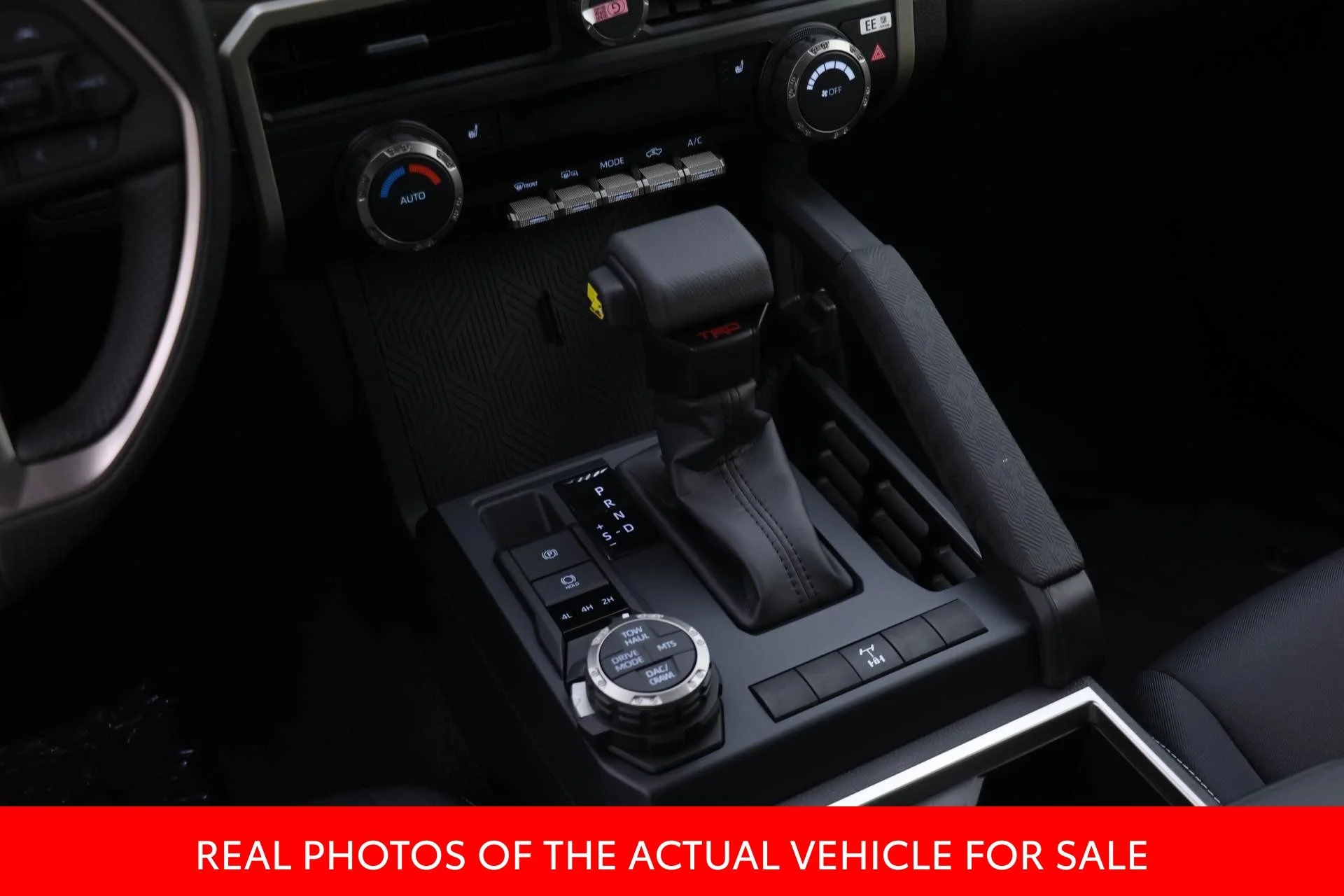 2025 Toyota Tacoma TRD Off Road - Photo 11