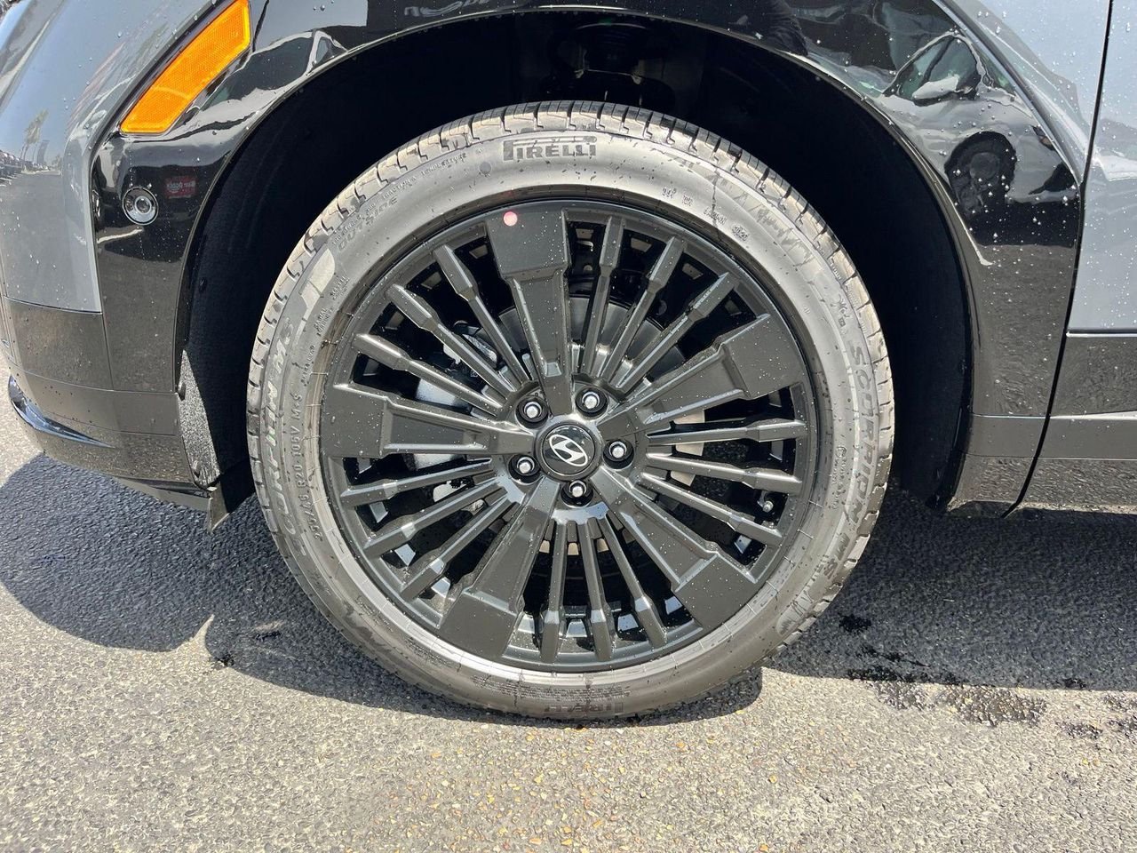 New 2027 Gray Hyundai Calligraphy image 7