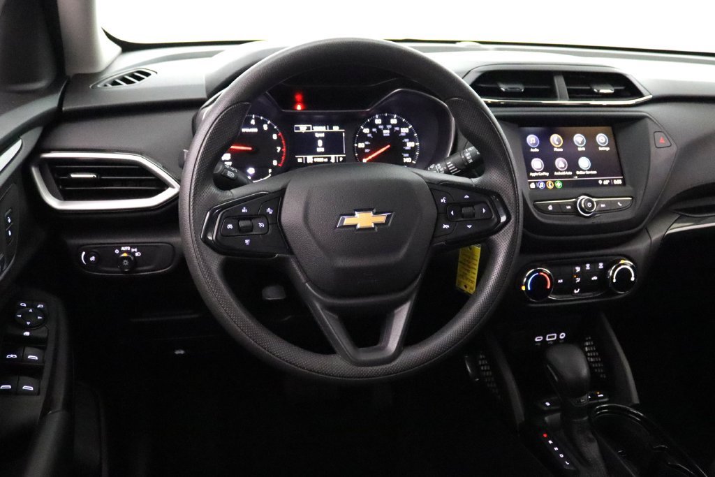 2023 Chevrolet TrailBlazer LS - Photo 16
