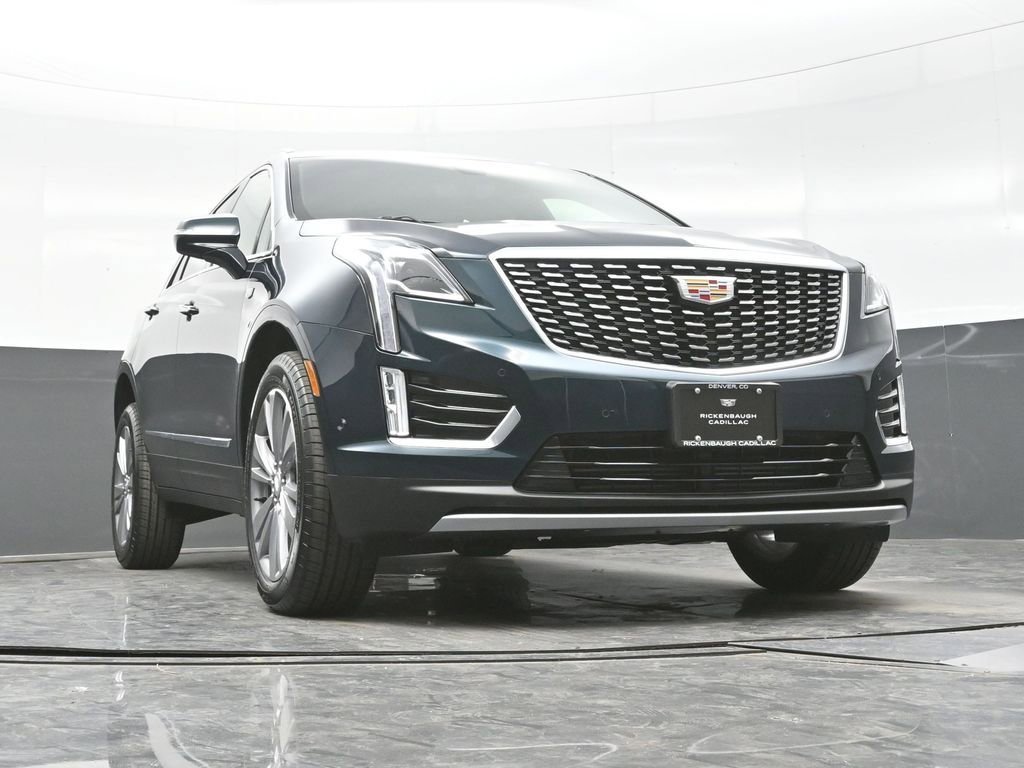 Used 2026 Emerald Lake Metallic Cadillac Premium Luxury image 40