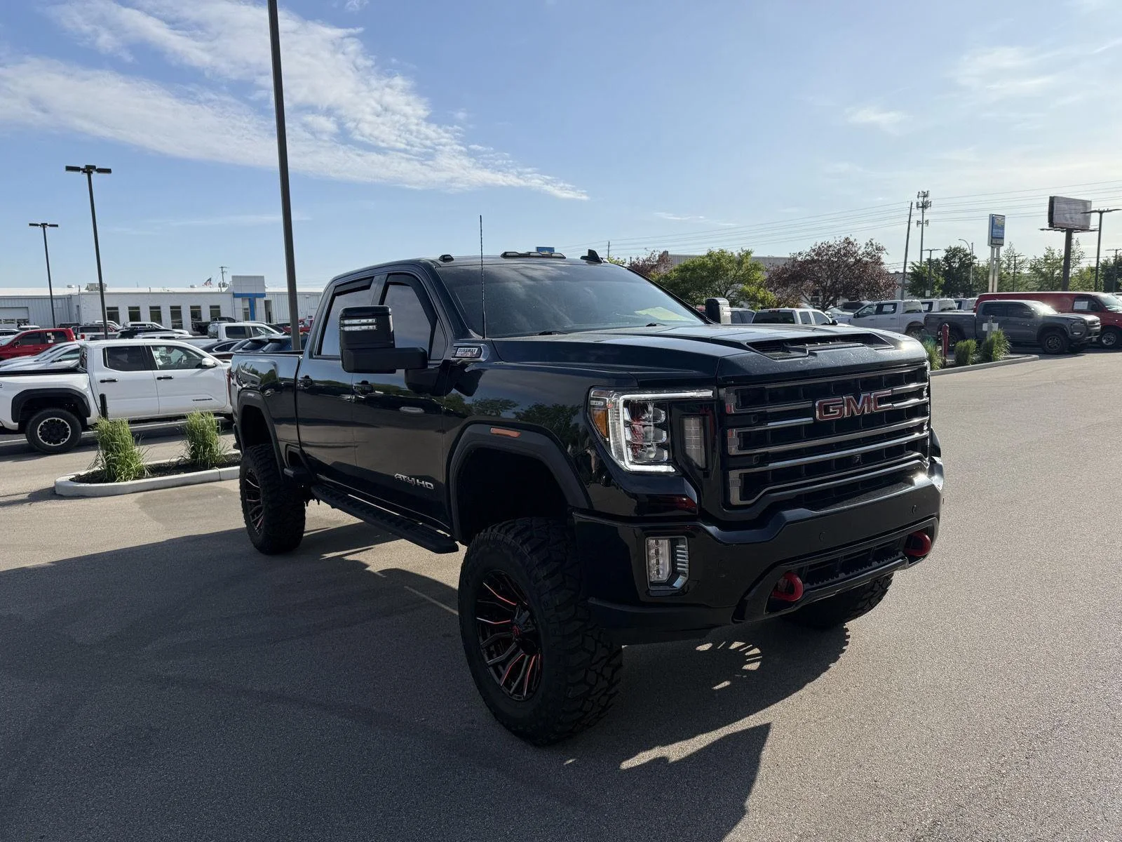 2021 GMC Sierra 4WD Crew Cab Standard Box AT4's photo