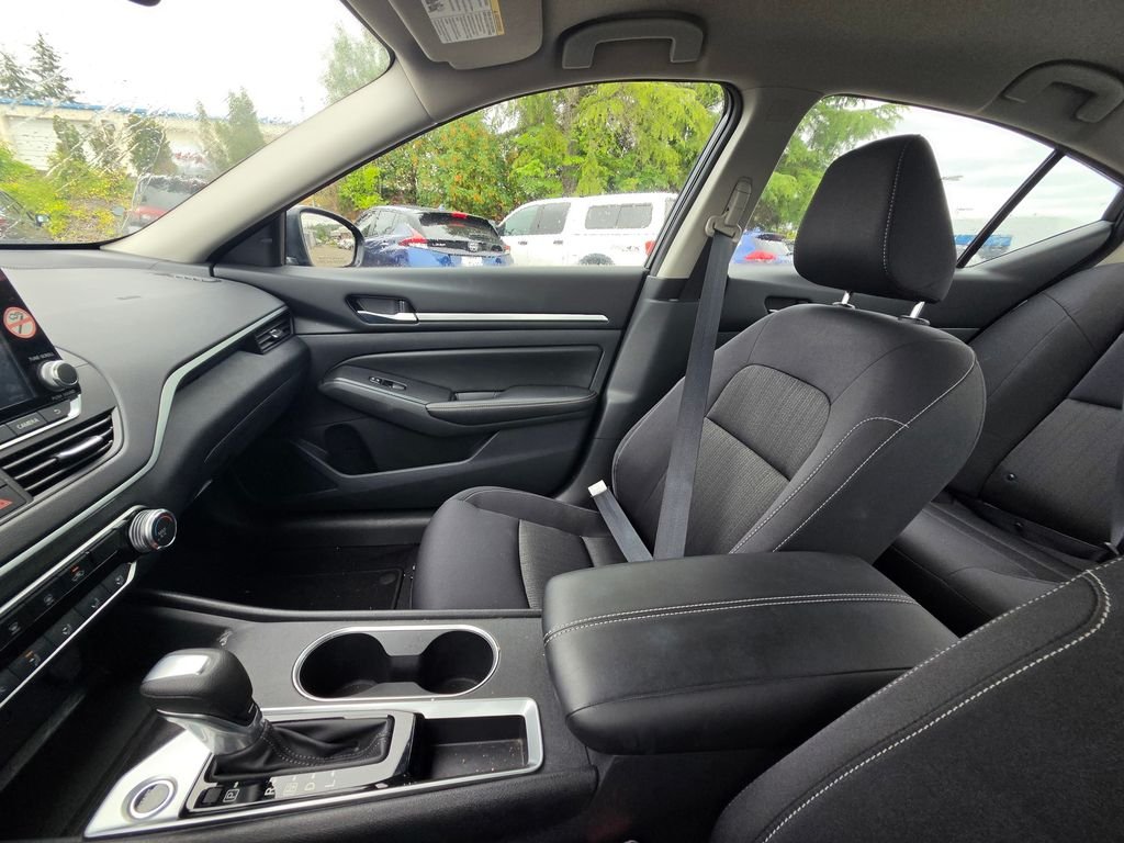 Used 2022 Blue Nissan 2.5 SV image 26