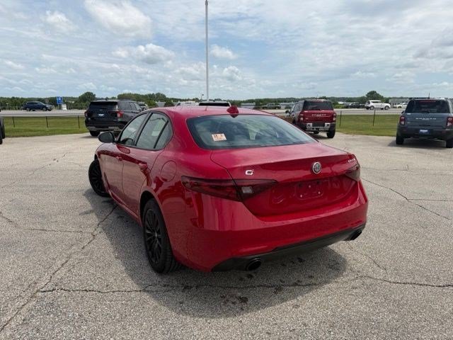 Used 2022 Rosso Alfa Romeo Sprint image 10