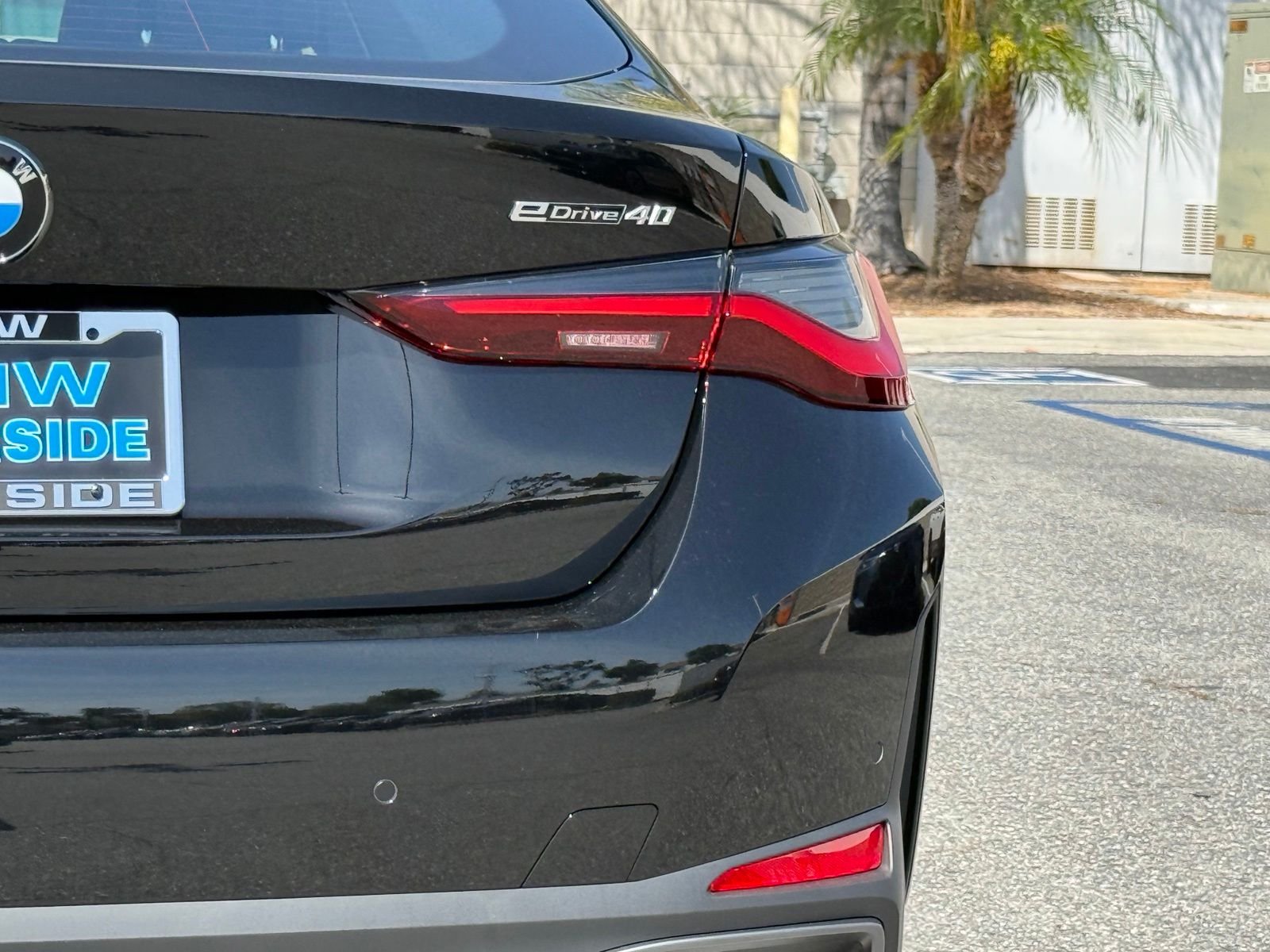 New 2026 Jet Black BMW eDrive40 image 14