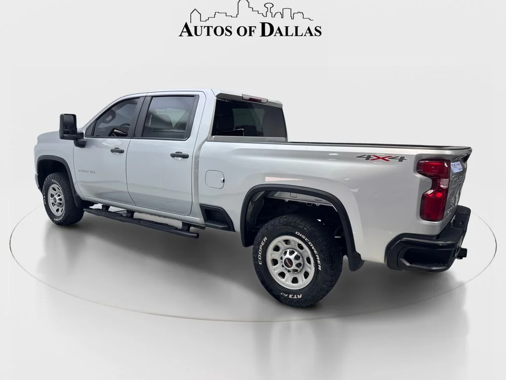 Used 2022 Silver Chevrolet Custom image 9