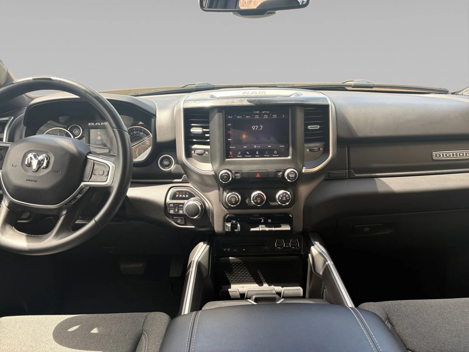Used 2019 Silver Ram Big Horn/Lone Star image 11