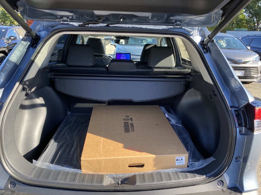 New 2026 Celestite Toyota XLE image 5