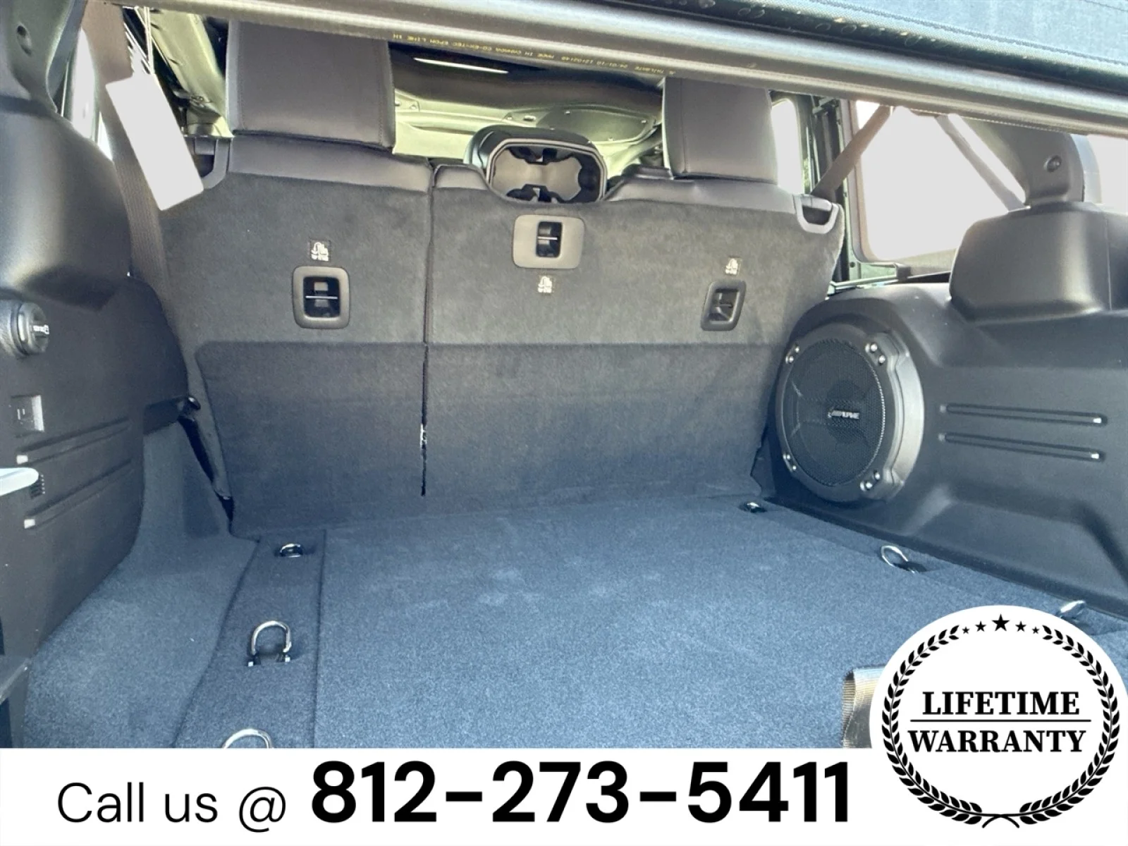 2025 Jeep Wrangler 4-Door Sahara - Photo 25