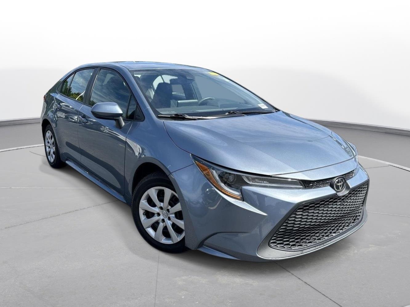 Used 2020 Celestite Gray Metallic Toyota LE image 4
