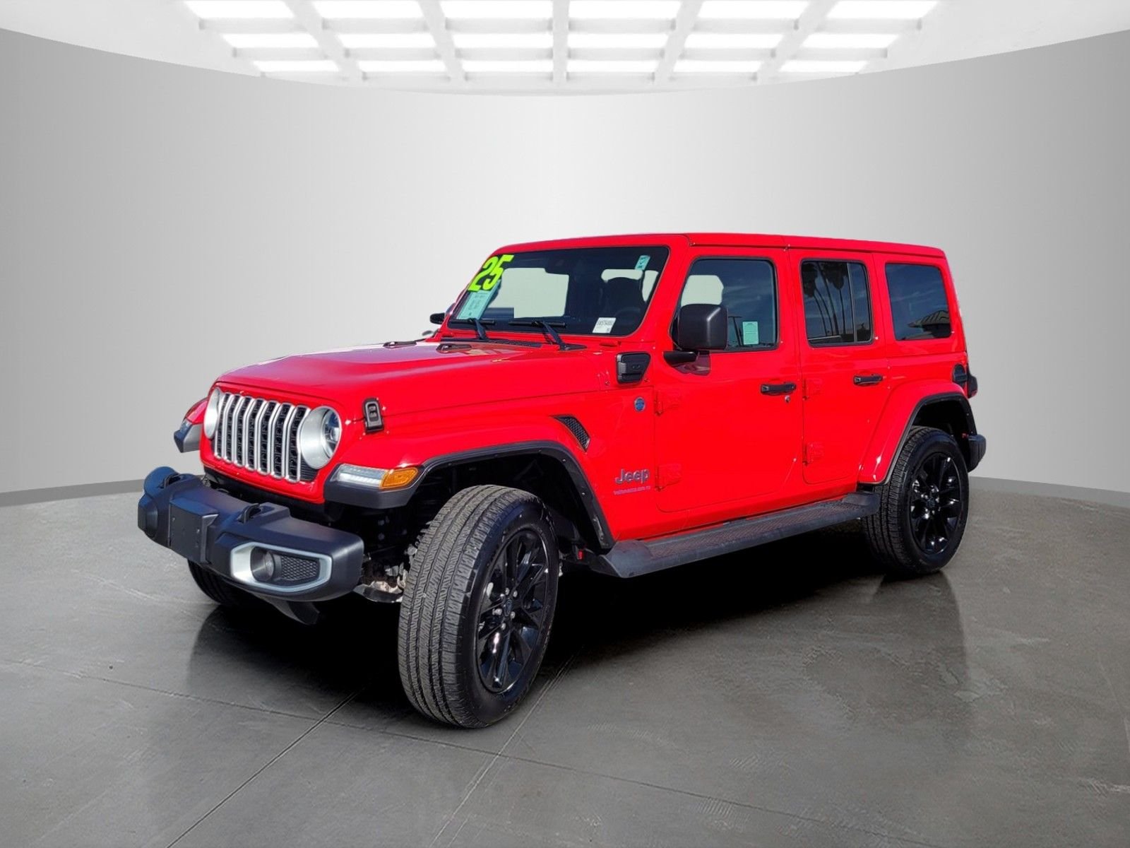 2025 Jeep Wrangler Sahara 4xe photo 3