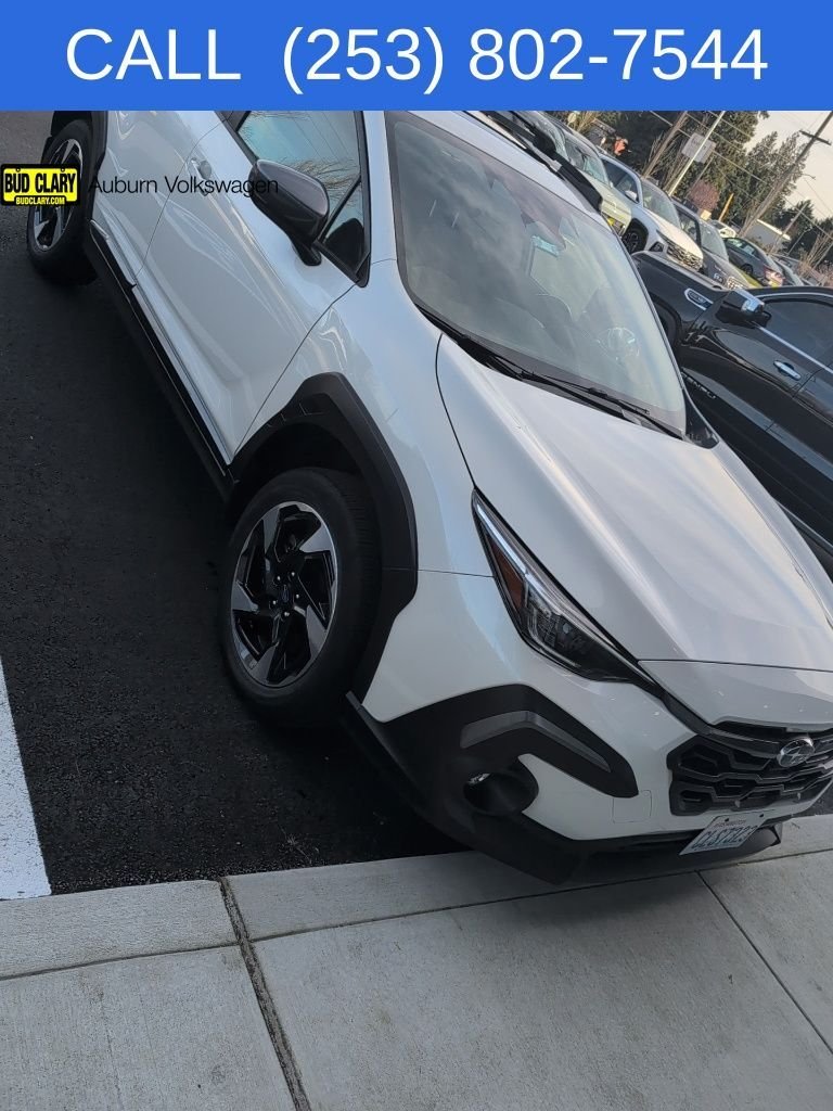 Used 2024 Crystal White Pearl Subaru Limited image 3