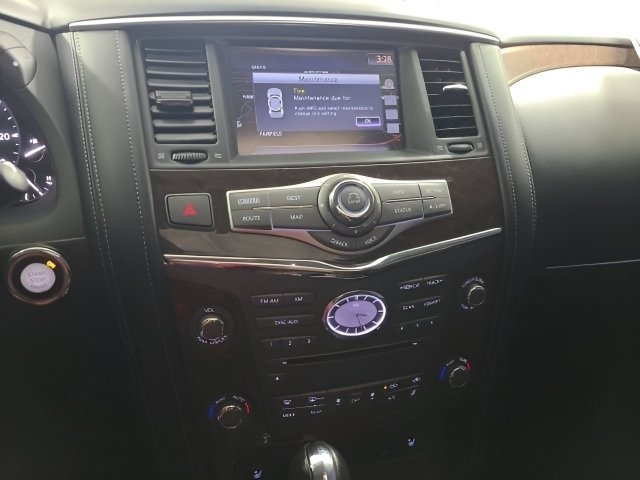 Used 2017 Graphite Shadow INFINITI Base image 32