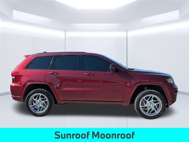 Used 2021 Red Jeep Laredo X image 8