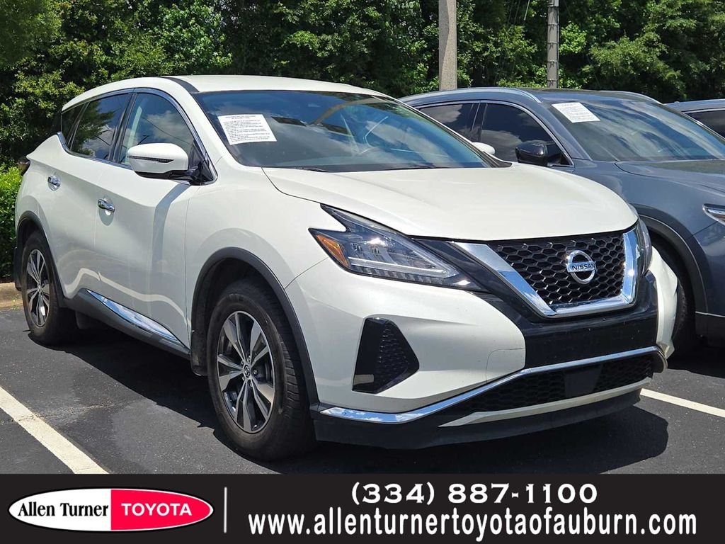 Used 2020 White Nissan S image 1