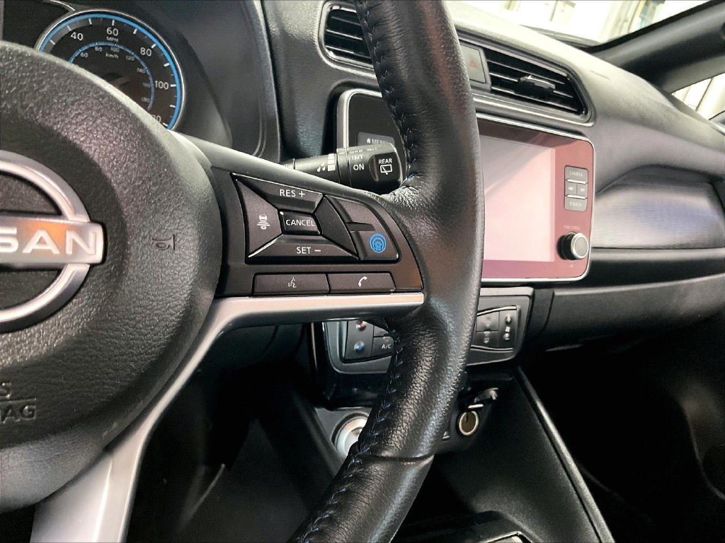 Used 2025 Blue Nissan SV Plus image 23