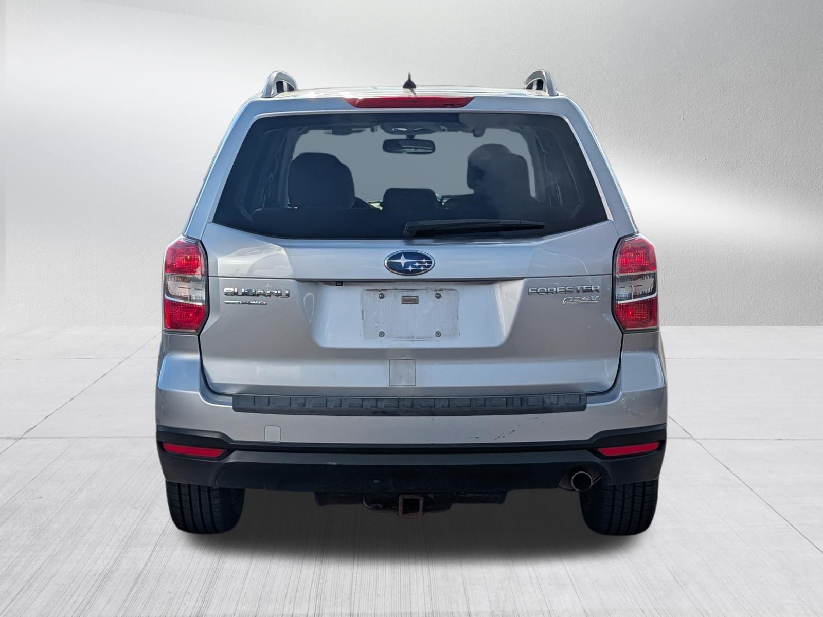 Used 2014 Ice Silver Metallic Subaru 2.5i Premium image 4