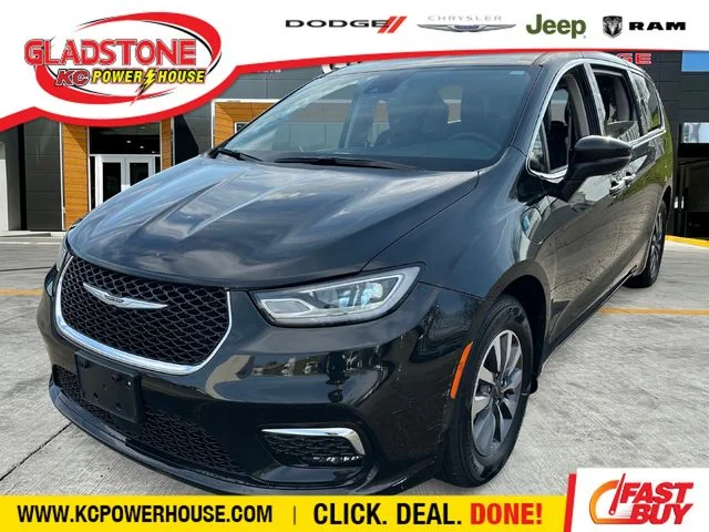 2023 Chrysler Pacifica Hybrid Touring L