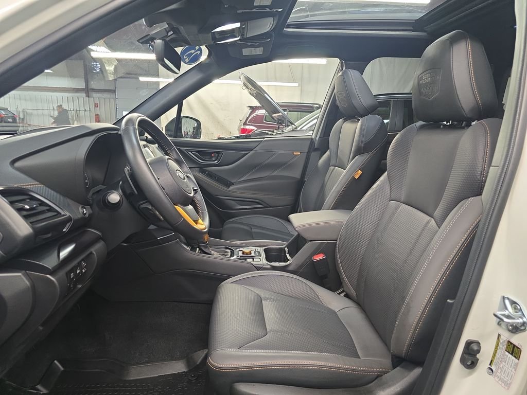 Used 2025 White Subaru Wilderness image 15